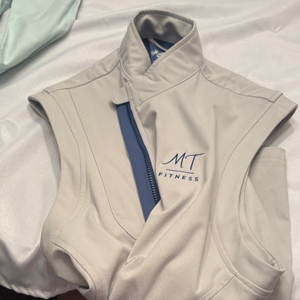 MT Fitness Beige Vest